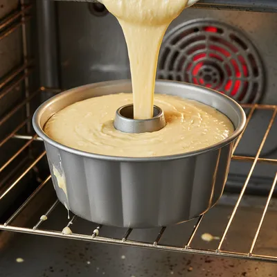 Paula Deen Pound Cake Recipe: Moist & Buttery - cooking process
